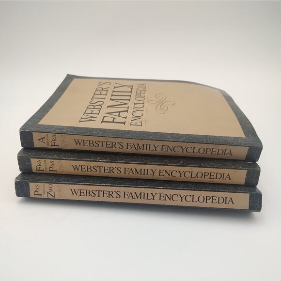 Webster's Family Encyclopedia Set A-Z Paperback Vintage Resource Books - Picture 5 of 16